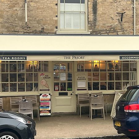 Priory Tearooms Burford With Rooms Екстериор снимка