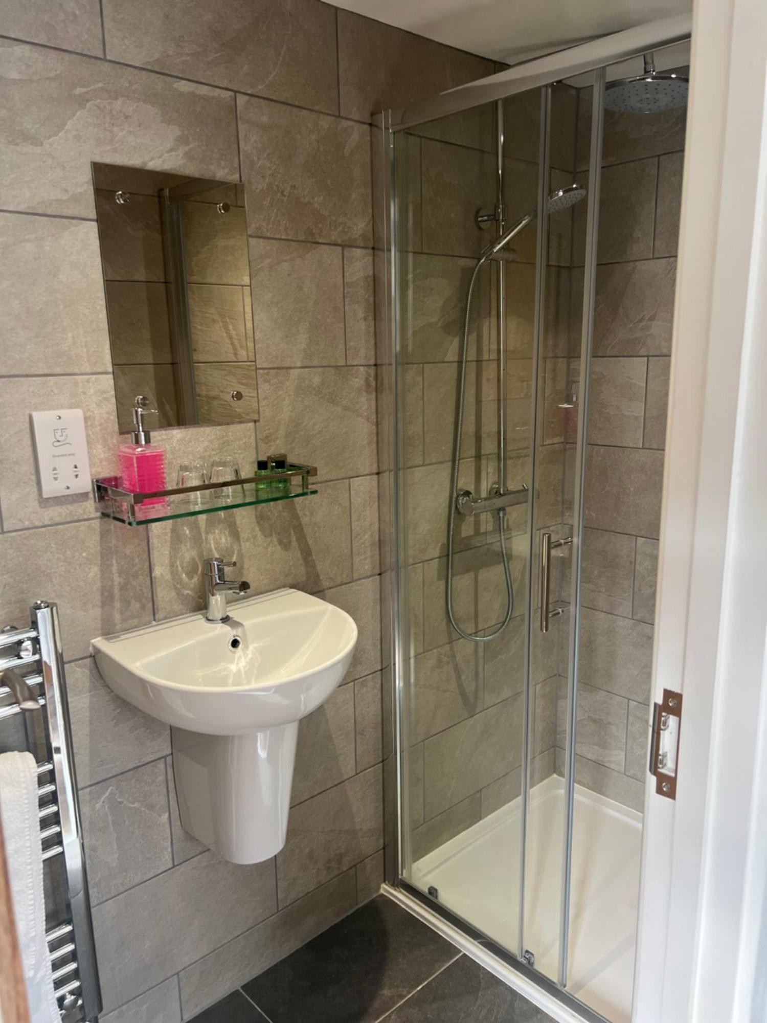 Priory Tearooms Burford With Rooms Екстериор снимка