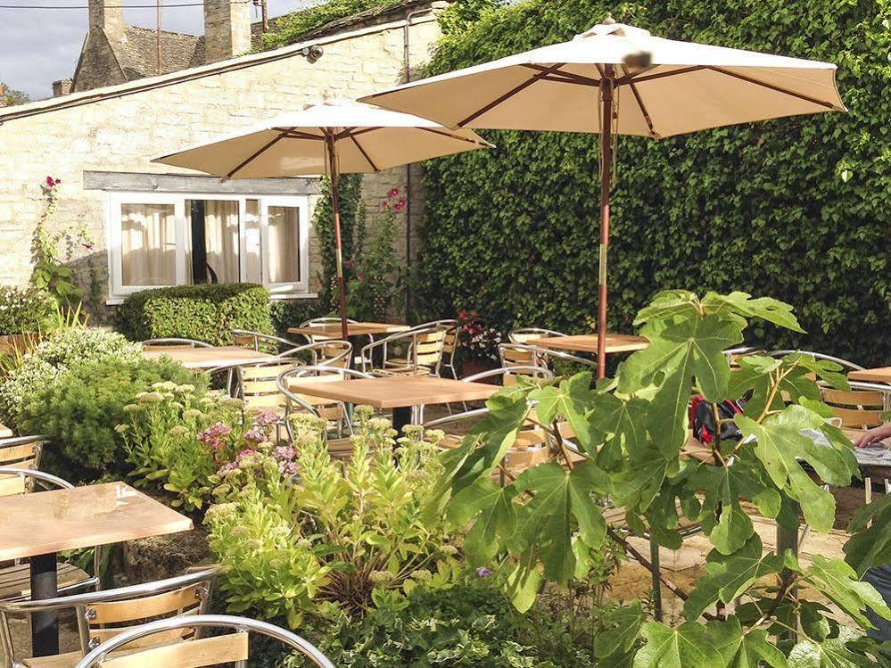 Priory Tearooms Burford With Rooms Екстериор снимка
