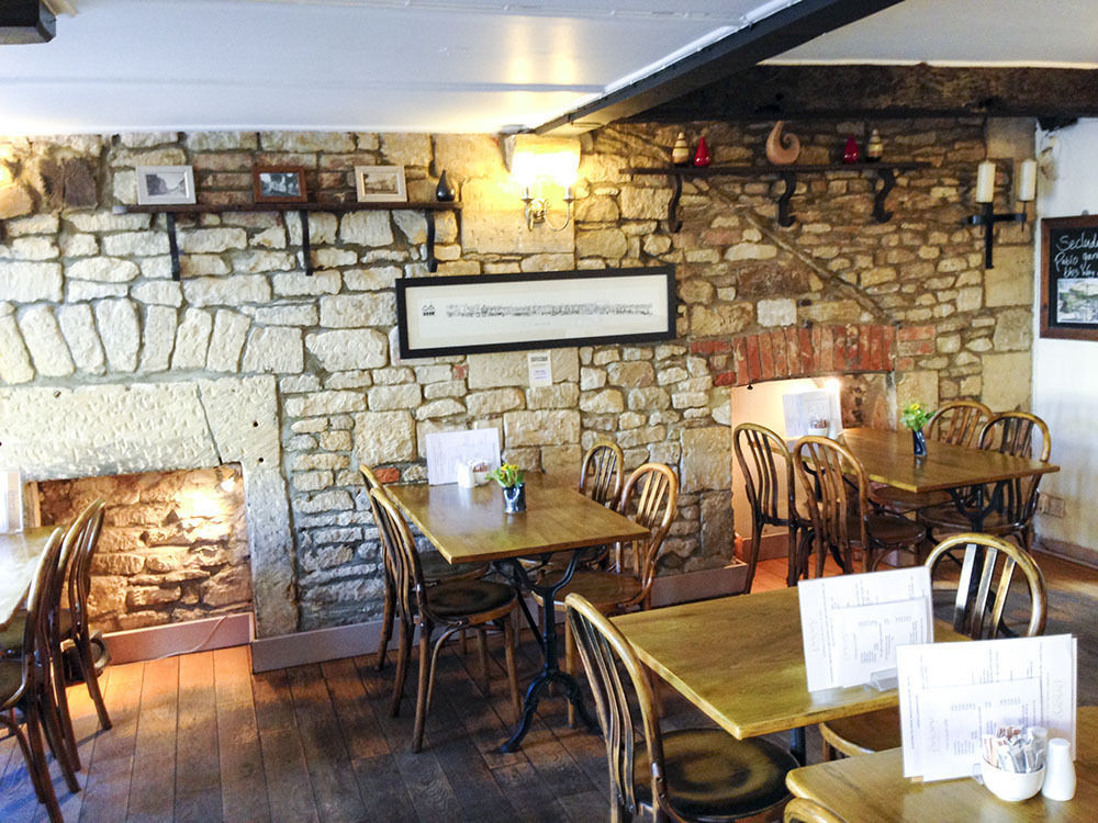 Priory Tearooms Burford With Rooms Екстериор снимка