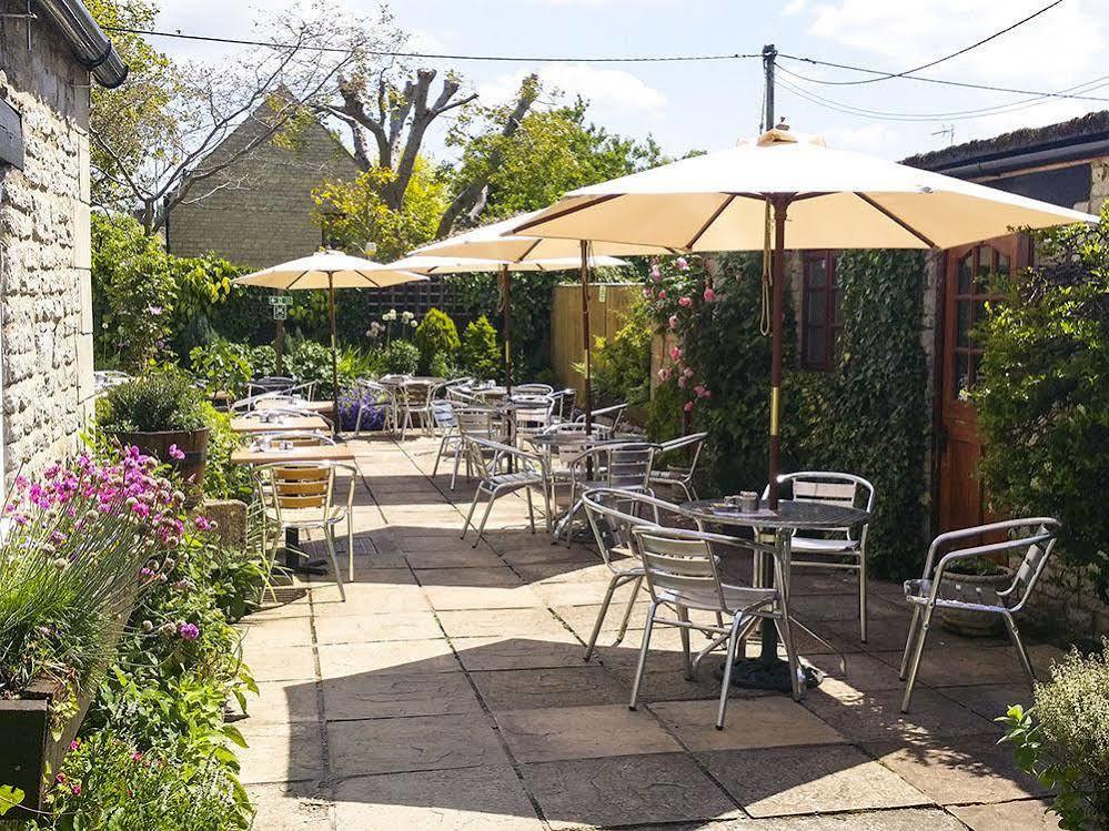 Priory Tearooms Burford With Rooms Екстериор снимка